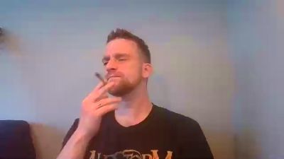 noobage live cam on Cam4