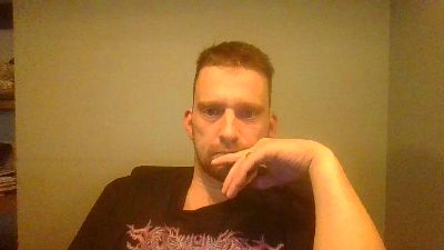 noobage live cam on Cam4