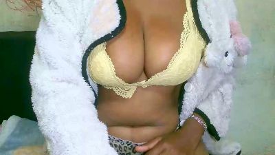 noriasexy4 live cam on Cam4