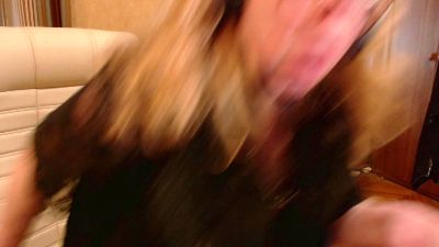 norma_gin live cam on Cam4