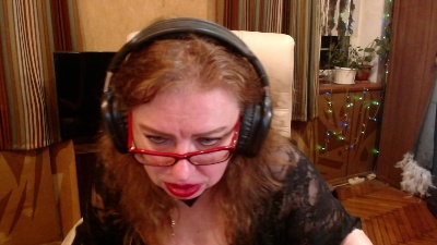 norma_gin live cam on Cam4
