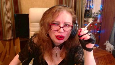 norma_gin live cam on Cam4