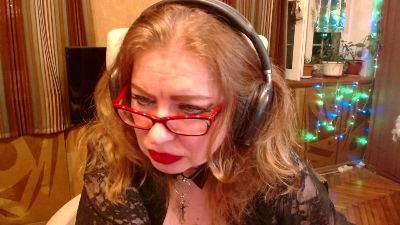 norma_gin live cam on Cam4
