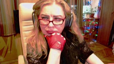 norma_gin live cam on Cam4