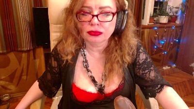 norma_gin live cam on Cam4
