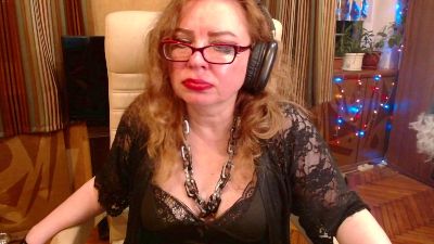 norma_gin live cam on Cam4