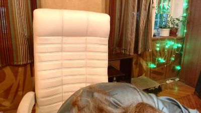 norma_gin live cam on Cam4