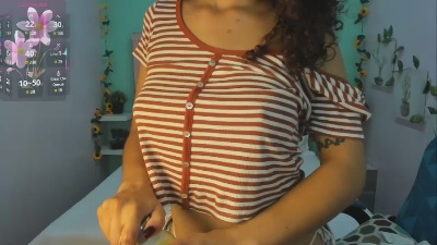 north_sweet_ live cam on Cam4
