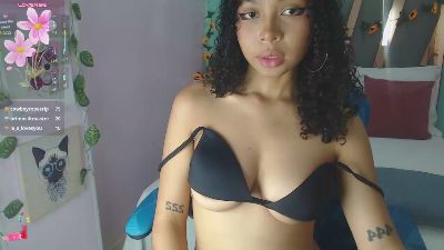 north_sweet_ live cam on Cam4