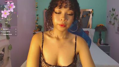 north_sweet_ live cam on Cam4