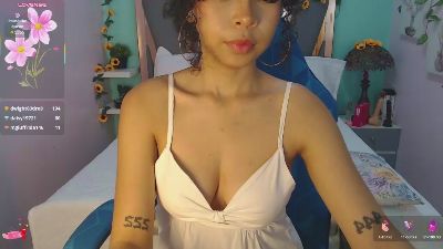 north_sweet_ live cam on Cam4