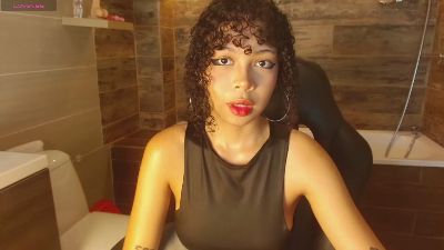 north_sweet_ live cam on Cam4