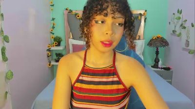 north_sweet_ live cam on Cam4