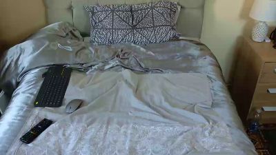 northpole5 live cam on Cam4