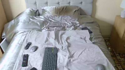 northpole5 live cam on Cam4