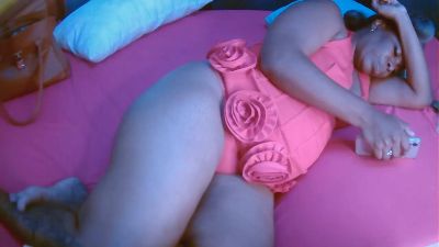 nouchihot live cam on Cam4