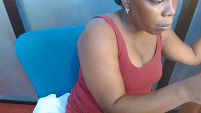 nouchihot live cam on Cam4