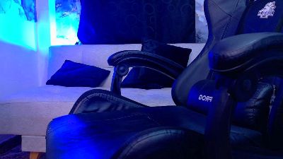 nova_kittyy live cam on Cam4