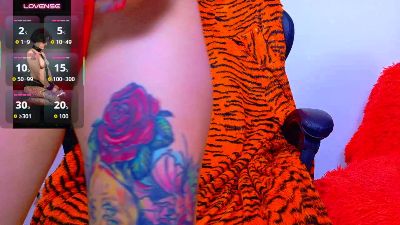 nova_kittyy live cam on Cam4