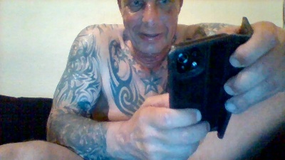 novarton2 live cam on Cam4