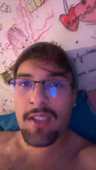 novinho29 live cam on Cam4