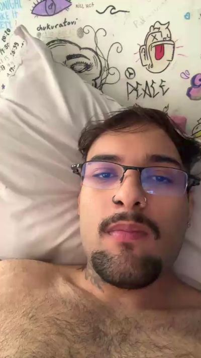 novinho29 live cam on Cam4