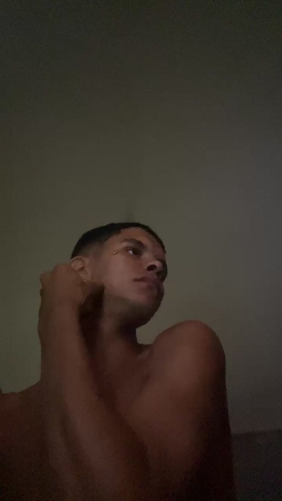 novinhosa3 cámara web hombre en vivo desde Brasil