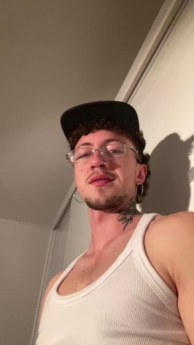 novinhosafad0s live cam on Cam4