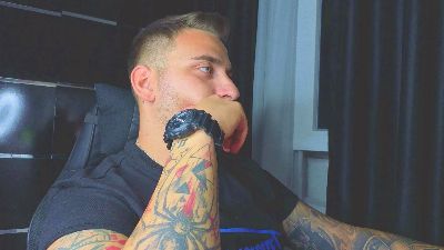 ntattoo live cam on Cam4