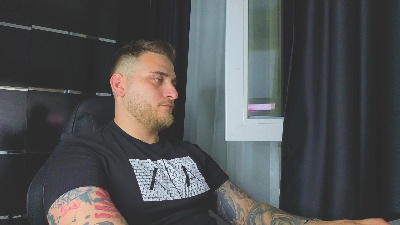 ntattoo live cam on Cam4