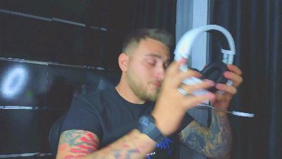 ntattoo live cam on Cam4