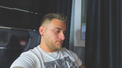 ntattoo live cam on Cam4