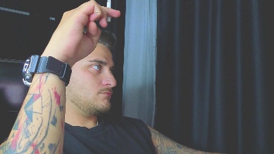 ntattoo live cam on Cam4