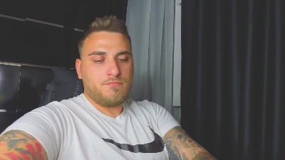 ntattoo live cam on Cam4
