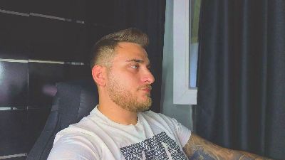 ntattoo live cam on Cam4