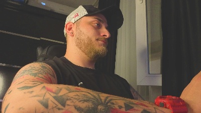 ntattoo live cam on Cam4