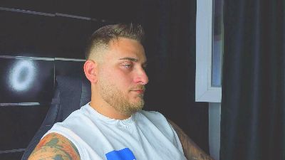 ntattoo live cam on Cam4