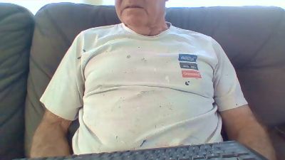 nthshoreguy2 live cam on Cam4