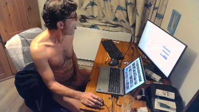 nuderolf live cam on Cam4