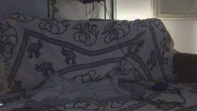 nuevoenesp live cam on Cam4