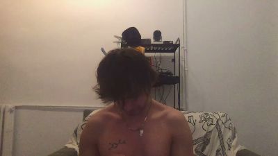 nuevoenesp live cam on Cam4