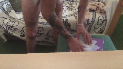 nuevoenesp live cam on Cam4