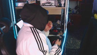 numeroone1 live cam on Cam4