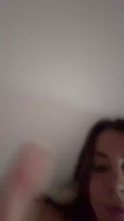 nvelvet360 live cam on Cam4