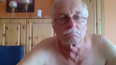 nyldev59 live cam on Cam4