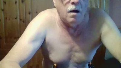 nyldev59 live cam on Cam4