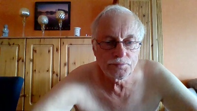 nyldev59 live cam on Cam4