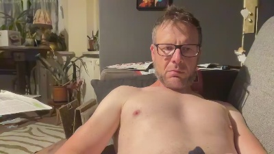 o_florian_o1 live cam on Cam4