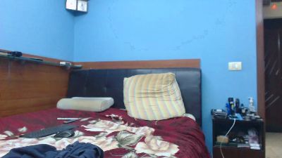octav005 live cam on Cam4