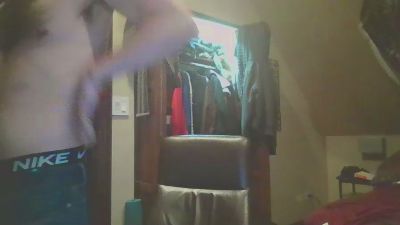 octobersky1993 live cam on Cam4